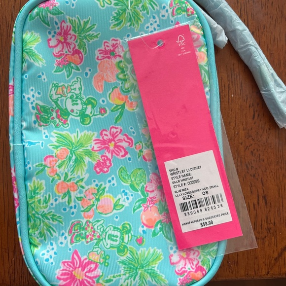 🛑SOLD🛑 NWT Disney x Lilly Wristlet - Picture 3 of 3